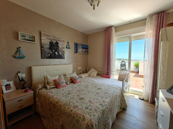 Image No.18-2 Bed Apartment for sale