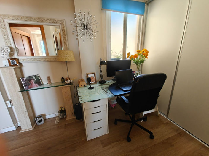 Image No.20-2 Bed Apartment for sale