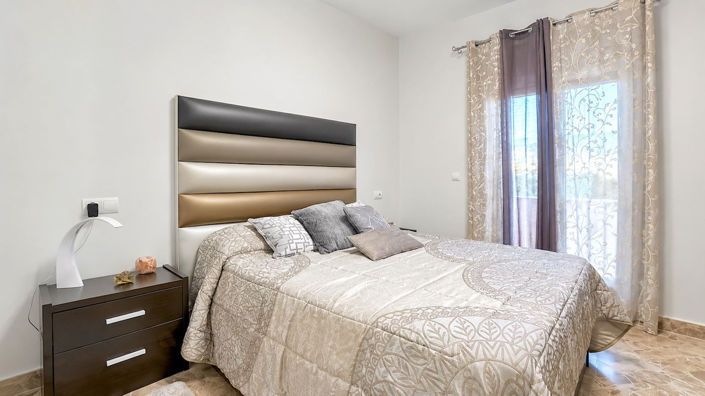 Image No.3-2 Bed Apartment for sale