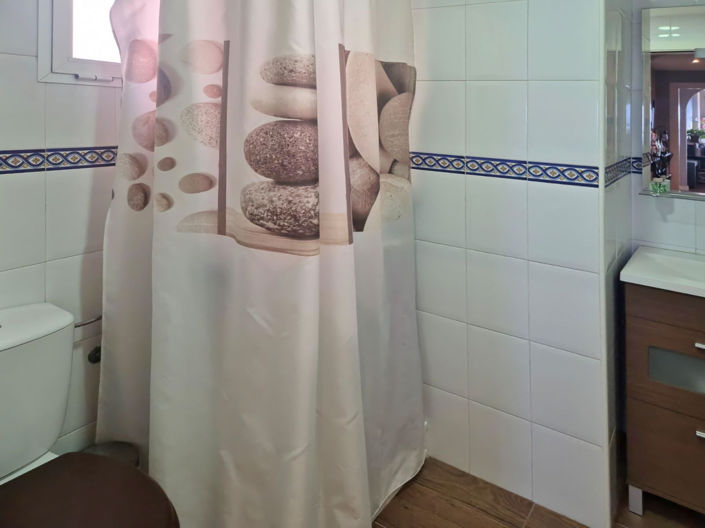 Image No.15-2 Bed Apartment for sale