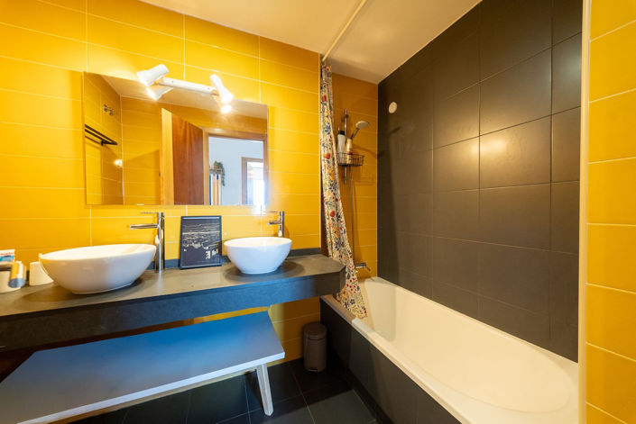 Image No.17-3 Bed Apartment for sale