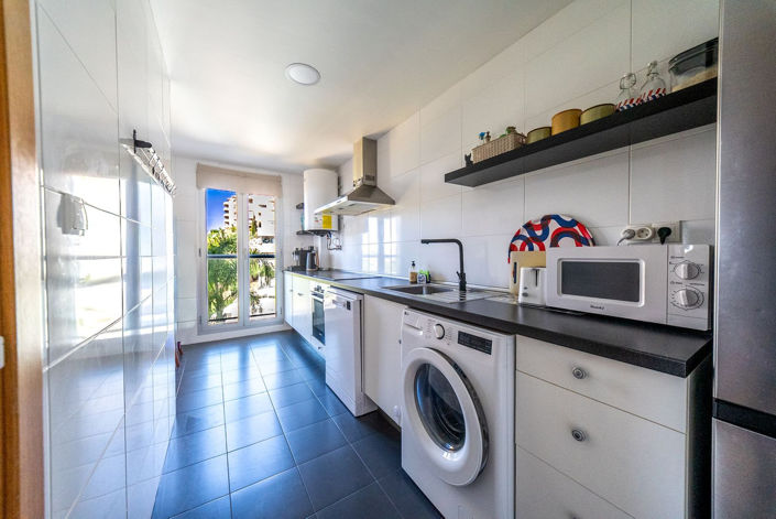 Image No.8-3 Bed Apartment for sale