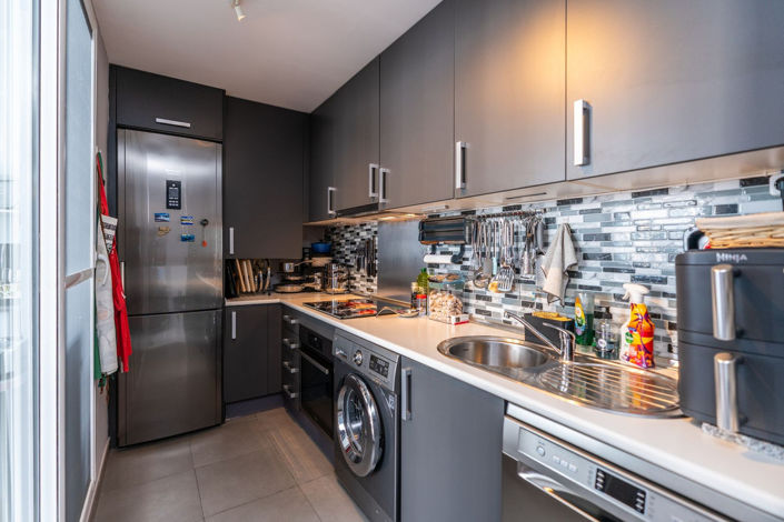Image No.5-2 Bed Apartment for sale