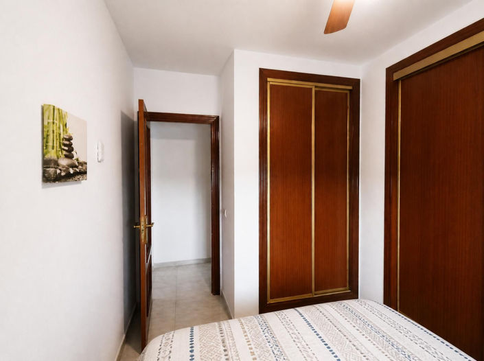 Image No.17-2 Bed Apartment for sale
