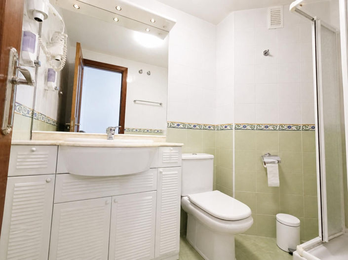 Image No.18-2 Bed Apartment for sale