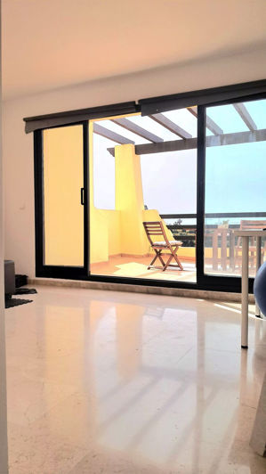 Image No.21-3 Bed Apartment for sale