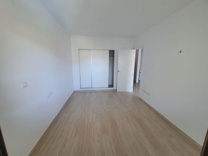 Image No.12-1 Bed Apartment for sale