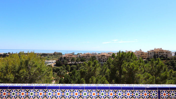 Image No.18-3 Bed Apartment for sale