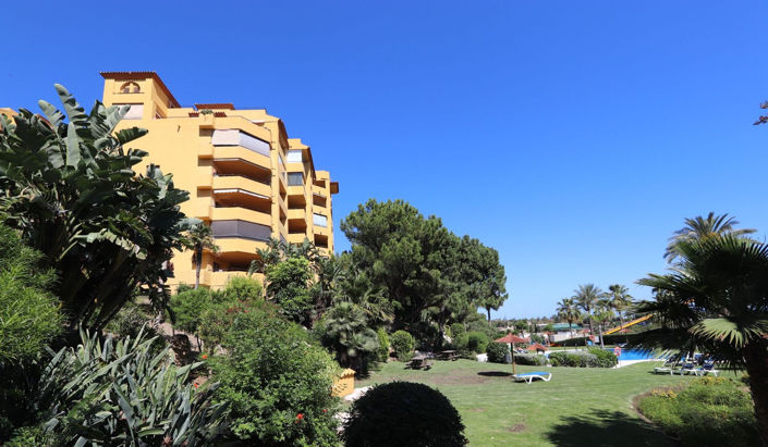 Image No.25-3 Bed Apartment for sale