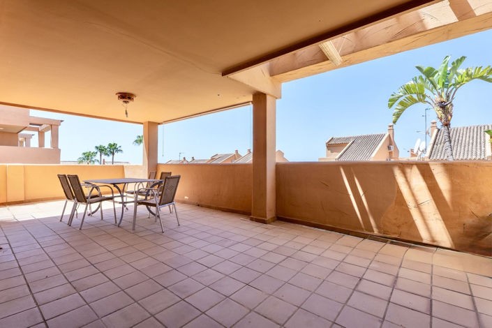 Image No.21-3 Bed Apartment for sale