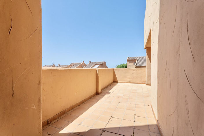 Image No.26-3 Bed Apartment for sale