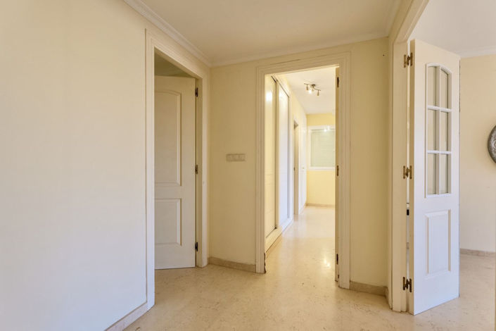 Image No.31-3 Bed Apartment for sale