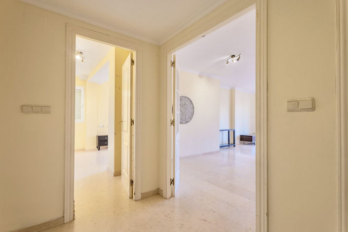 Image No.32-3 Bed Apartment for sale