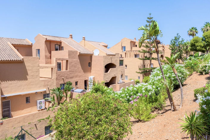 Image No.39-3 Bed Apartment for sale