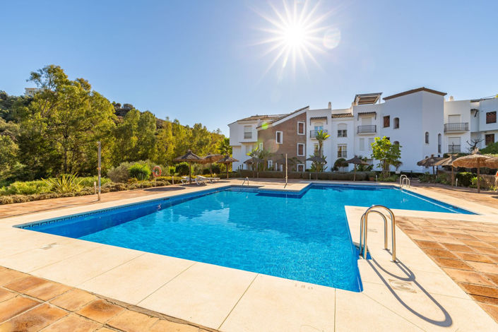 Image No.17-3 Bed Apartment for sale