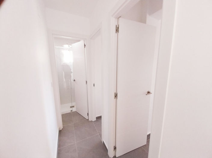 Image No.16-3 Bed Apartment for sale