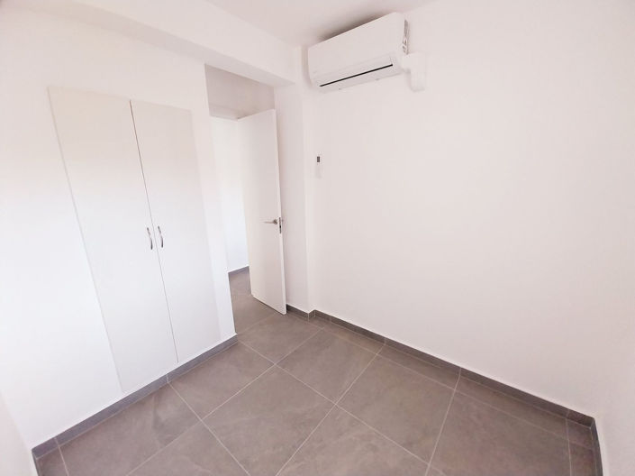 Image No.18-3 Bed Apartment for sale