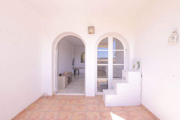 Image No.19-2 Bed Apartment for sale