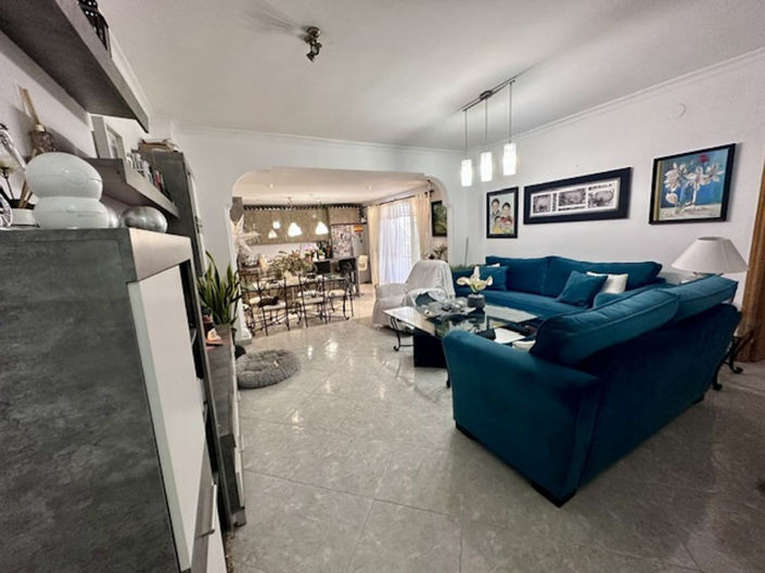 Image No.10-4 Bed Apartment for sale