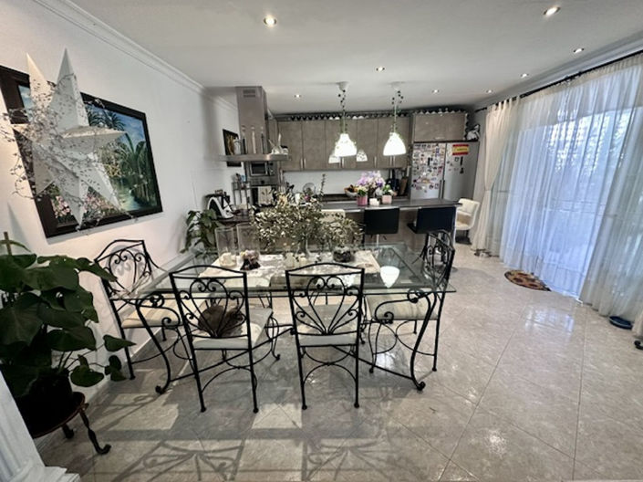 Image No.14-4 Bed Apartment for sale