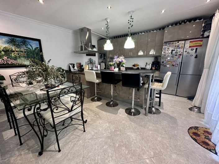 Image No.15-4 Bed Apartment for sale