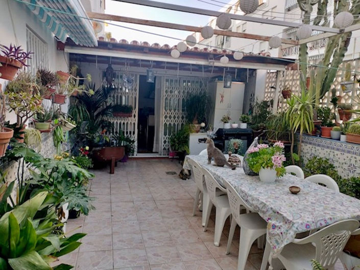 Image No.2-4 Bed Apartment for sale