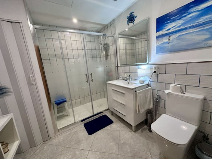 Image No.25-4 Bed Apartment for sale
