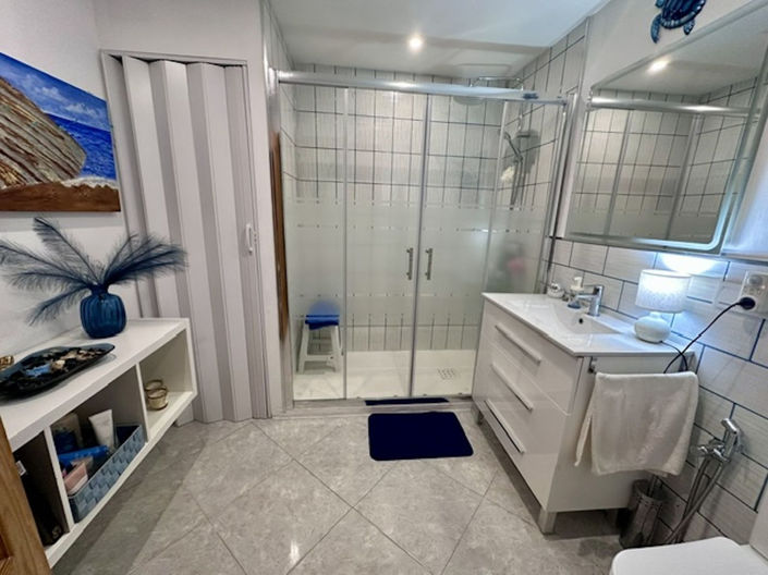 Image No.26-4 Bed Apartment for sale