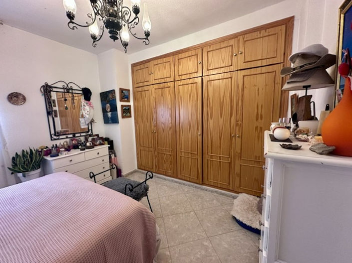 Image No.32-4 Bed Apartment for sale