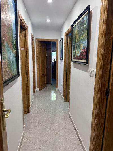 Image No.35-4 Bed Apartment for sale