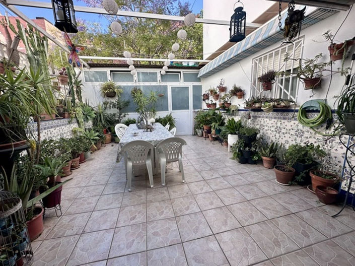 Image No.6-4 Bed Apartment for sale