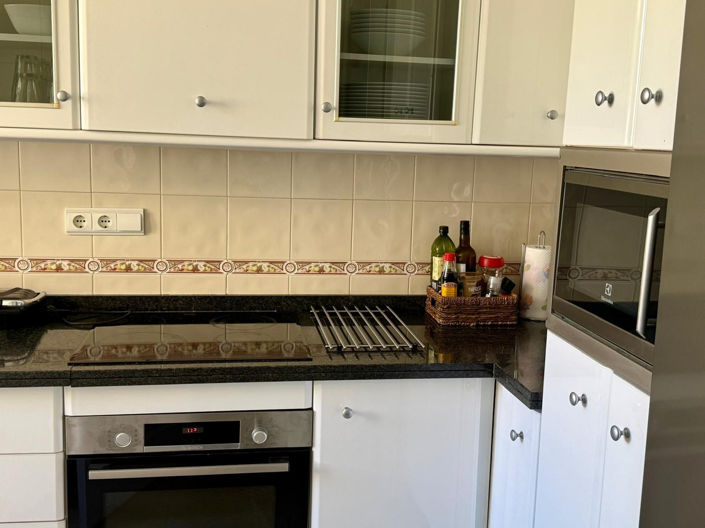 Image No.18-3 Bed Apartment for sale