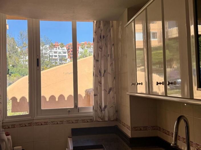 Image No.19-3 Bed Apartment for sale