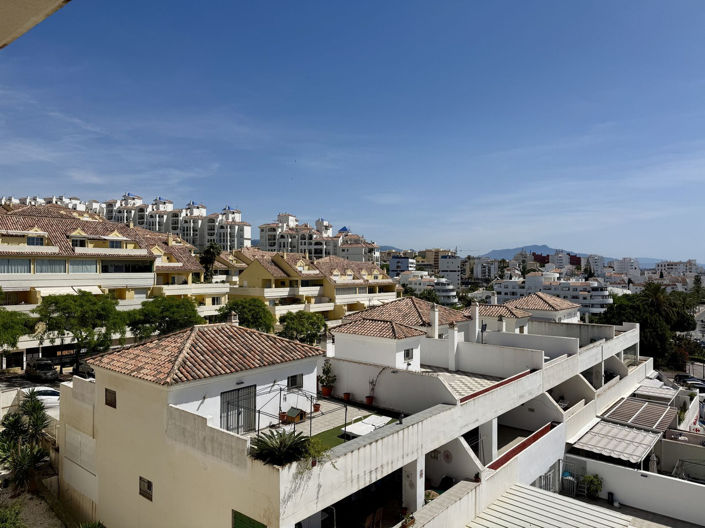 Image No.10-3 Bed Apartment for sale