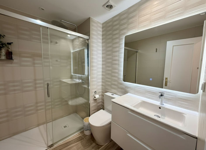 Image No.22-3 Bed Apartment for sale