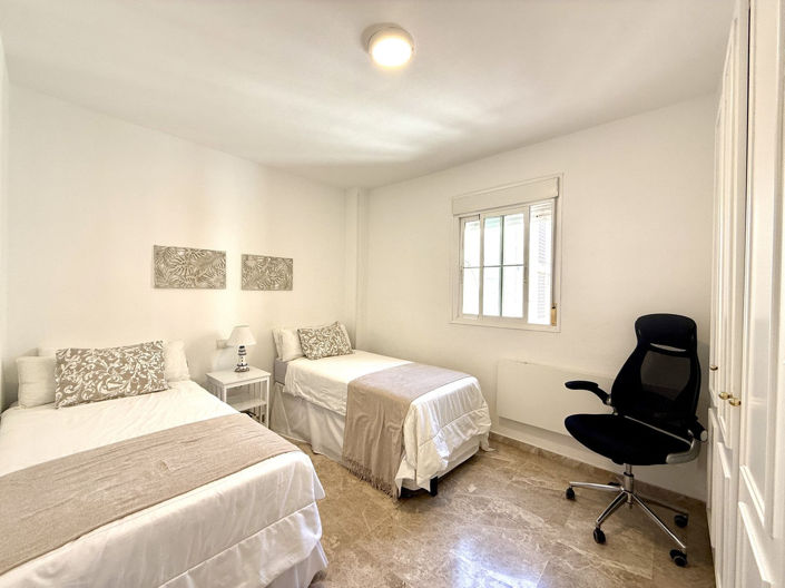 Image No.23-3 Bed Apartment for sale