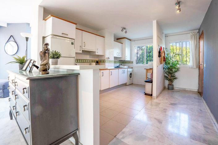 Image No.2-Appartement de 2 chambres à vendre à Riviera del Sol