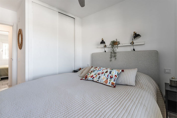 Image No.12-2 Bed Apartment for sale