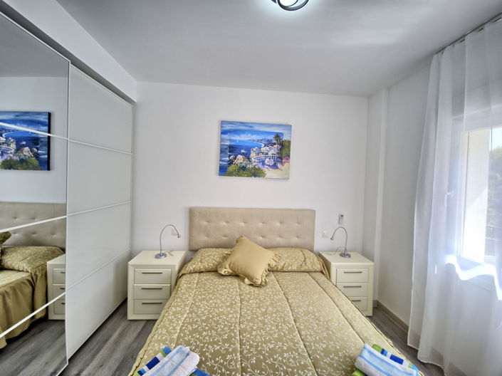 Image No.12-2 Bed Apartment for sale