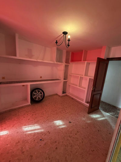 Image No.26-4 Bed Apartment for sale