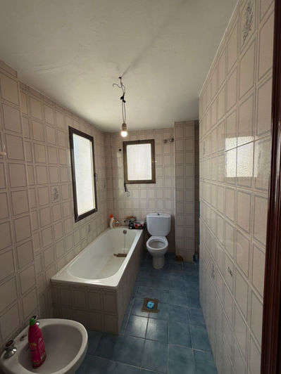 Image No.35-4 Bed Apartment for sale