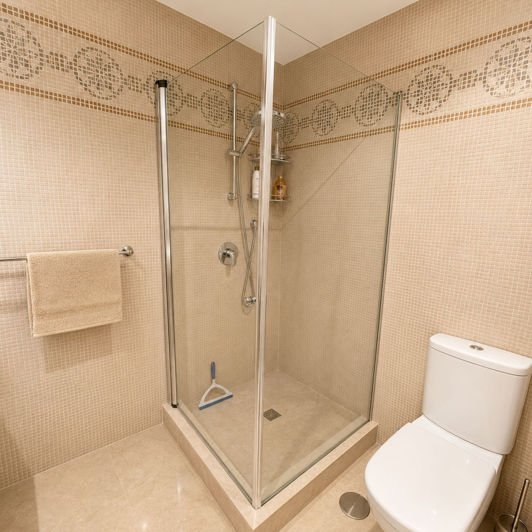 Image No.13-2 Bed Apartment for sale