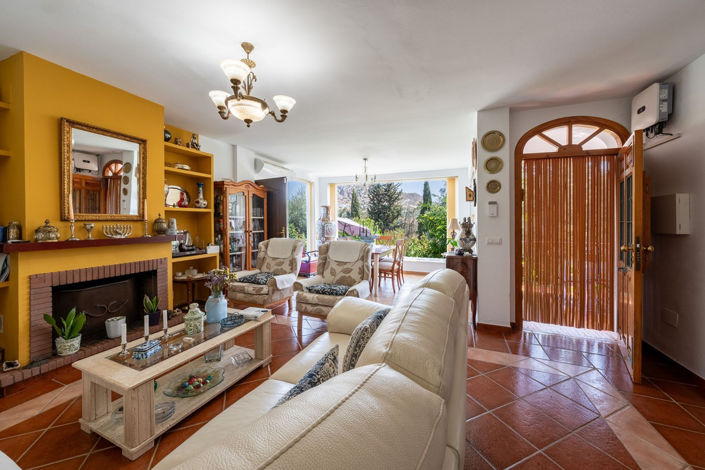 Image No.26-4 Bed Finca for sale