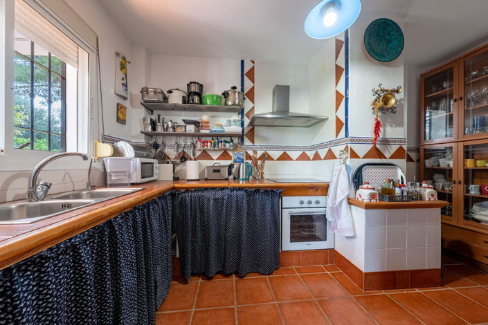 Image No.28-4 Bed Finca for sale