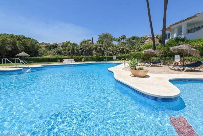 Image No.12-2 Bed Apartment for sale