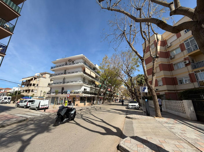 Image No.2-Appartement de 2 chambres à vendre à Fuengirola