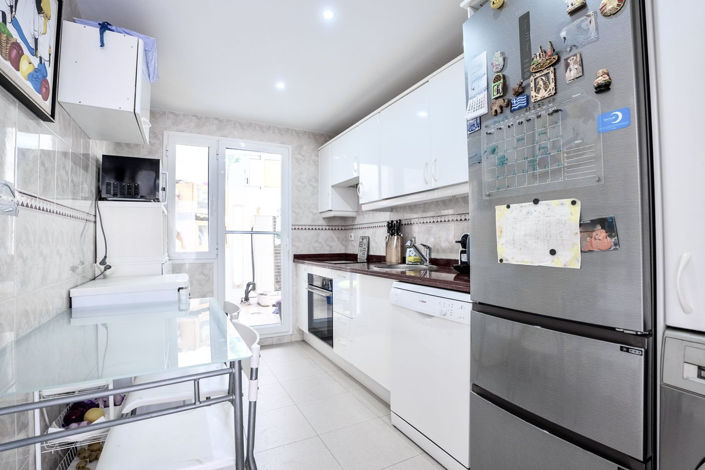 Image No.12-2 Bed Apartment for sale