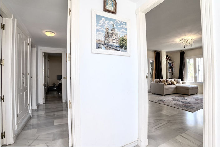 Image No.21-2 Bed Apartment for sale