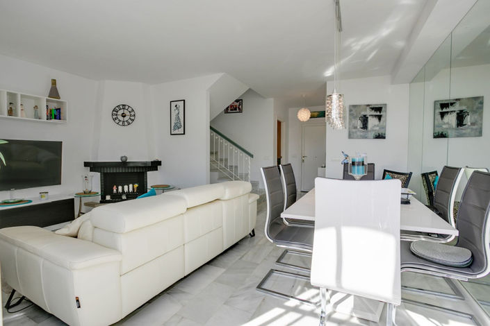 Image No.5-3 Bed Townhouse for sale
