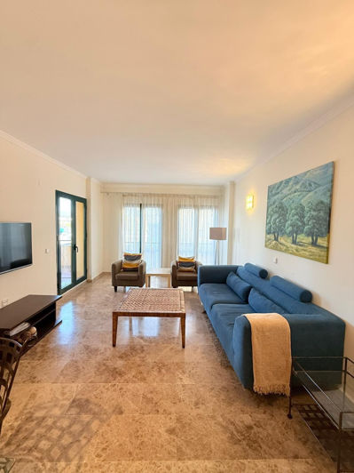 Image No.10-3 Bed Apartment for sale